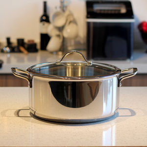 Juego de Utensilios de Cocina Clásicos de 5 Piezas con Tapas de Vidrio, Ollas y Sartenes de Aluminio, Aptos para Horno y Lavavajillas - Product Image 6