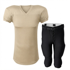 Ensemble d'uniformes de football américain personnalisés pour équipe : Maillot respirant et pantalon assorti pour l'entraînement et les matchs sportifs - Product Image 4
