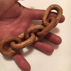 Cadena de Eslabones de Madera Natural Sostenible Hecha a Medida, con Acabado Pulido, para Decoración del Hogar y Adornos de Pared - Product Image 1