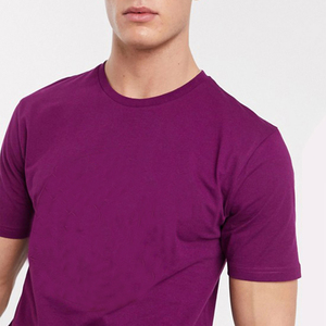 เสื้อเชิ้ตผ้าฝ้าย 100% ขายส่งคุณภาพสูง เสื้อเปล่าสำหรับพิมพ์ลาย เสื้อผ้าสำเร็จรูป มีไซส์ใหญ่ เสื้อยืดสำหรับผู้ชาย ผู้หญิง และสตรีทแวร์ - Product Image 1