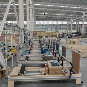 Máquina de Pilates Reformer Profesional y Duradera de Madera de Arce Ajustable con Torre y Carro Dividido All-Track, Cama de Pilates - Product Image 3