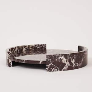 Plateau de service décoratif en marbre pour la table basse, avec un motif de veinage naturel et un style contemporain sophistiqué pour la maison. - Product Image 4