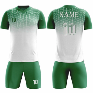Nouveauté : Ensembles d'uniformes de football pour hommes de qualité supérieure, design personnalisé, respirants, séchage rapide, écologiques, service OEM disponible - Product Image 5