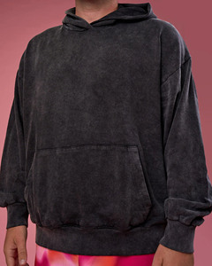 Sudadera con capucha extragrande negra lavada estilo vintage. Nombres alternativos: * Sudadera con capucha estilo streetwear con lavado ácido * Sudadera con capucha estilo retro descolorida * Premium - Product Image 6