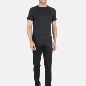 Conjunto Deportivo de Dos Piezas para Hombre, Diseño Moderno, Alta Calidad, Verano 2025, Ropa de Entrenamiento - Product Image 1