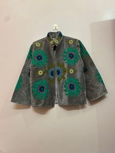 Handmade Vintage Suzani Embroidered Winter <b>Short</b> Velvet <b>Jacket</b> with Pocket Windproof and Breathable Filled with Cotton - Product Image 3