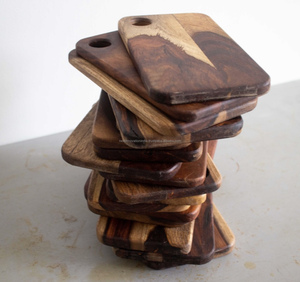 Tabla de cortar de madera clásica de alta calidad para verduras Fabricante directo elegante y duradero - Product Image 2