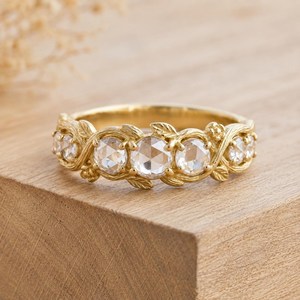 Magnifique bague de mariage en or massif 10K 14K 18K avec diamant de laboratoire rond de couleur DEF, clarté VS VVS, certificat IGI, design feuille de vigne - Product Image 1