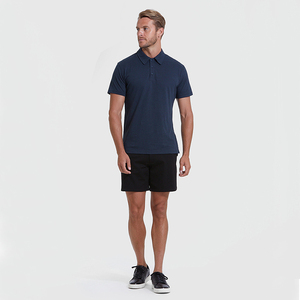 Chemises pour hommes à manches courtes, unies, respirantes, à séchage rapide, style décontracté, personnalisables, vente en gros - Product Image 1