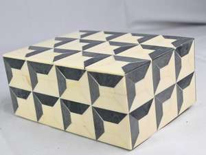 กล่องเก็บเครื่องประดับไม้ลายเรขาคณิตสีดำขาวคลาสสิก ตกแต่งด้วยกระดูกงู ราคาดีที่สุด - Product Image 3