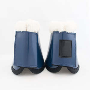 Protège-jambes d'équitation de qualité supérieure, durables, élégants, personnalisables en taille et matériau, emballage sur mesure - Product Image 1