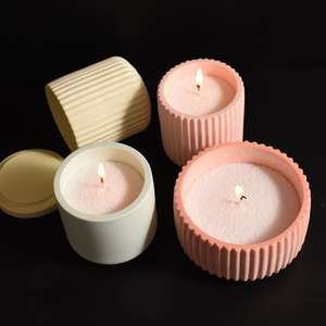 Molde de silicona cilíndrico con tapa para velas de yeso, diseño de rayas redondas y rayas para almacenamiento - Product Image 3