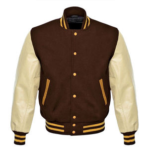 Veste de style universitaire pour homme en marron et crème avec manches en cuir, bordure côtelée rayée, boutons pression, streetwear urbain, vêtements d'extérieur tendance - Product Image 1