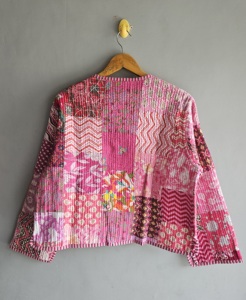 Veste courte matelassée rose patchwork pour femme, col en V, manches trois quarts, coton, automne, avec fermeture boutonnée, CADEAU POUR ELLE - Product Image 6