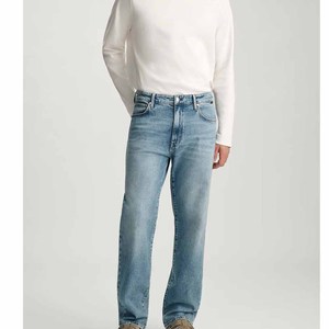 Custom Men's Modern Slim Stretch Denim Jeans Light Blue Vintage Wash Tapered Leg Jeans for Men Casual Style Spring Wear - Product Image 5