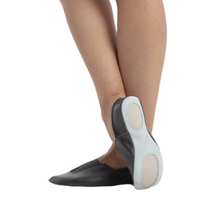 Zapatillas deportivas unisex con logotipo personalizado, de cuero genuino, para gimnasia y danza, con plantilla plana de invierno y suela de goma ligera. - Product Image 1