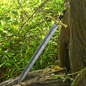 Espada larga de acero de Damasco pulido a mano de doble filo con funda de cuero |   Artículo Coleccionable Medieval para Regalo de Navidad o Exhibición Artística - Product Image 1