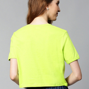 Hot Selling <b>Women's</b> Crop Tops Lightweight Half sleeves Streetwear Crop <b>Shirts</b> For <b>Women</b> Custom Made Logo Printing - Product Image 4