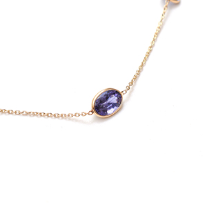 สร้อยคอทรงกลมประดับแทนซาไนต์สีม่วงน้ำเงินธรรมชาติในตัวเรือนทองคำแท้ 18K สีเหลือง – พลอยทรงกลมเจียระไนแบบมรกต - Product Image 3