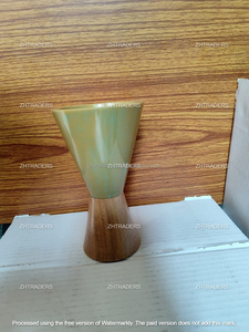 เครื่องเผาธูปไฟฟ้าสีน้ำตาลและครีม - Product Image 2