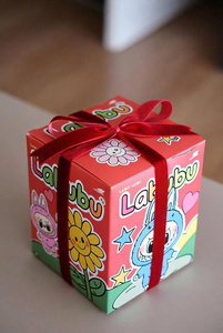 Transformez vos boîtes cadeaux en un foyer douillet pour Labubu avec un design personnalisable, une structure durable et une solution d'emballage créative - Product Image 4