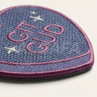 Patchs brodés de couleur unie, patchs brodés au design unique, patchs brodés à marque privée