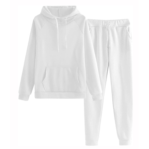 Ensemble de survêtement pour femme de qualité supérieure, survêtement personnalisé pour femme, sweat-shirt, matière douce et respirante, construction légère - Product Image 1