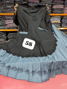 Abayas ปักด้วยมือสำหรับผู้หญิงที่สง่างามและเจียมเนื้อเจียมตัว - Product Image 2