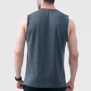 Camiseta sin Mangas para Hombre, Gris, de Secado Rápido, Cuello Redondo, Color Sólido, Tejida, Informal - Product Image 3