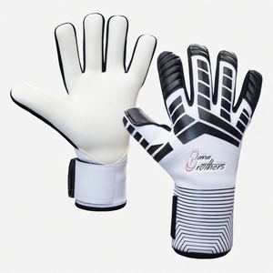 Guantes de portero Bana Brother de alta calidad con silicona impresa en la parte posterior, tecnología de protección para los dedos y excelente agarre para todos los partidos. - Product Image 1