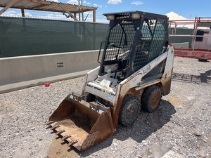 Cargadora Compacta S70 2015 con Cabina Cerrada, Máquina de Construcción de Alto Rendimiento - Product Image 5