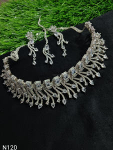 Ensemble de bijoux de mariée en diamant américain classique Collier et boucles d'oreilles en deux pièces pour mariage Style classique à la mode - Product Image 4