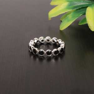แหวนพลอยสีดำโอนิกซ์3มม. สีเงินสเตอร์ลิง925 - Product Image 2