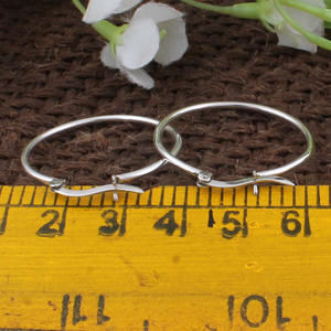 Pendientes Colgantes Vintage Hechos a Mano en Plata de Ley 925 para Bodas, Aniversarios y Fiestas - Product Image 4