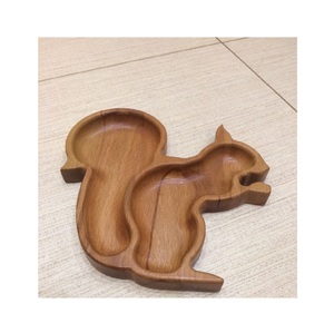 Elegante Bandeja de Madera Hecha a Mano, Plato para Servir, Decoración Rústica Natural para Mesa de Cocina o Comedor, Centro de Mesa para Exhibición de Alimentos y Entretenimiento - Product Image 6