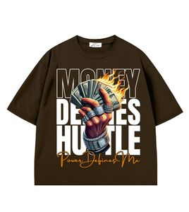 Camiseta Unisex de Estilo Urbano con Estampado Frontal 'Money Defines Hustle Power Defines Me', Cuello Redondo, Manga Corta, Talla Grande, Ecológica - Product Image 3