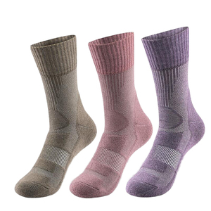 <b>White</b> Crew <b>Socks</b> with Rainbow Striped Cuff Breathable <b>Sports</b> Tube <b>Socks</b> for Men Women Wholesale Ribbed Crew <b>Socks</b> OEM ODM - Product Image 6
