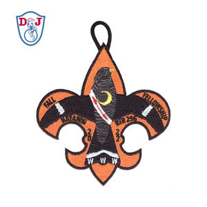 แพทช์ปักลายยอดนิยมแบบกำหนดเอง ตราสัญลักษณ์ลูกเสือชายหญิง สำหรับตกแต่งเครื่องแบบ - Product Image 3