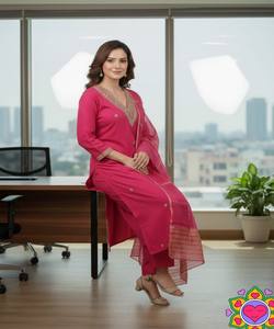 ชุดเสื้อผ้าฝ้ายปักลายแฟนซีพร้อมผ้าคลุมไหล่ สไตล์หรูหราสำหรับงานเทศกาล มีสินค้าพร้อมส่ง ราคาขายส่ง หลายสี - Product Image 2