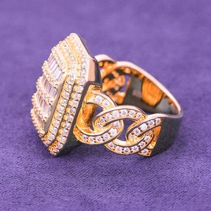 Bague rectangulaire en argent 925 avec diamant de laboratoire pour homme, bague statement, diamant certifié, pierre baguette, bijou de luxe glacé, cadeau de créateur - Product Image 3