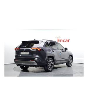 Toyota RAV4 2.5 Híbrido LTD 4WD 2024 con Asientos de Cuero, Volante a la Izquierda, Cámara Trasera, Solo 12,945 km de Kilometraje - Product Image 2