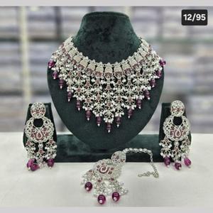 <b>Silver</b> Plated Fine Jewelry Set 11151680PU <b>Choker</b> Necklace with Crystal Stone and Pearls - Product Image 1