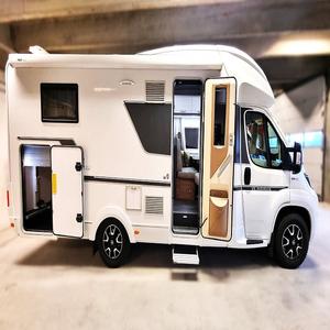 Compre una autocaravana de calidad premium para viajes de camping todoterreno, fabricada con materiales duraderos y un elegante espacio habitable. - Product Image 4