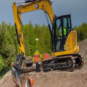 Mini-excavatrice Caterpillar haute performance pour projets d'excavation professionnels, avec contrôle fluide et prix abordable - Product Image 1