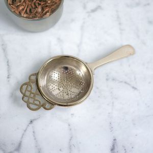 Infuseur à thé antique en laiton avec poignée, finition brillante, fait main, pour thé en vrac, ustensile de cuisine, passoire à thé en promotion - Product Image 4
