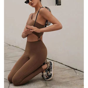 Ensemble de yoga 2 pièces pour femme, haut court asymétrique à une épaule marron, leggings taille haute, sans couture, couleur unie, longueur intégrale - Product Image 2