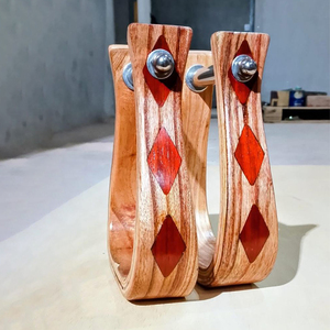 Estribos de Madera Natural Hechos a Mano para Caballos, Reposapiés de Madera para Montar a Caballo en Senderos y al Aire Libre - Product Image 3