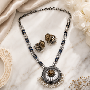 Wholesale Vintage Royal <b>Disc</b> Pendant Set Alloy Antique Gold Silver Plated Bohemian Floral Design Crystal Rhinestone Women's - Product Image 3
