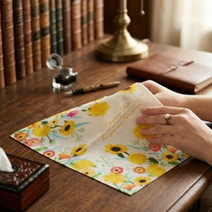 [K-ESSENTIALS] Pañuelo de algodón de los años 60 con diseño de flor amarilla, 50x50 cm, pañuelo suave y ecológico - Product Image 4