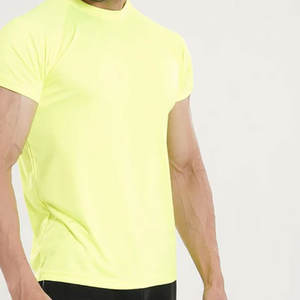 Camiseta Deportiva Personalizada para Gimnasio, Precio de Fábrica al por Mayor, Transpirable, Ajustada, 100% Poliéster, Secado Rápido - Product Image 6